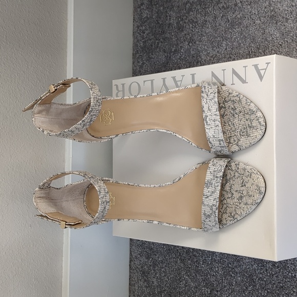 Alaina lizard embossed leather sandals - Picture 2 of 5